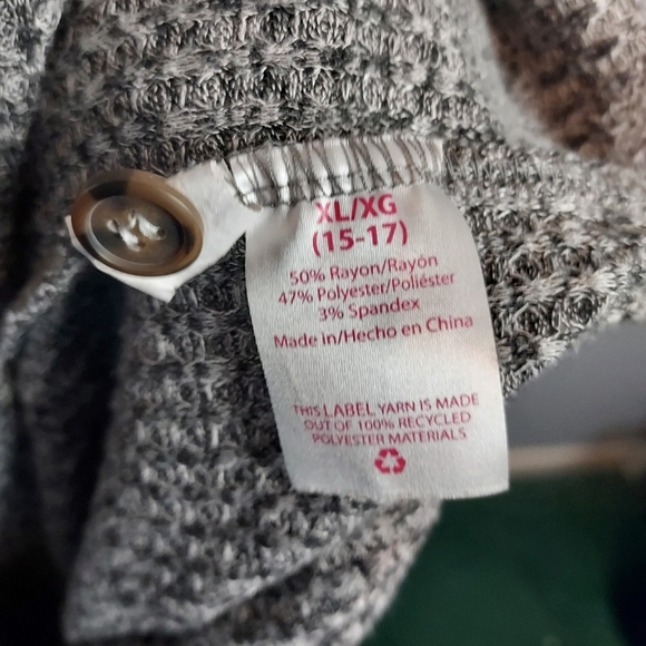 No Boundaries Size XL (15-17) Button Front ShirtTail Top - Picture 8 of 8